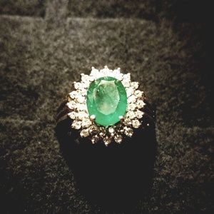 14K Oval Emerald/Diamond Ring 2.22CTTW